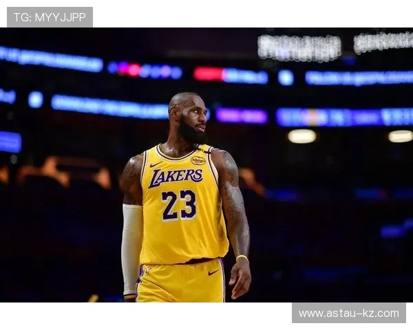 Shams 曝詹皇一月未碰球：养伤暗观湖人战绩，离队传闻引震荡